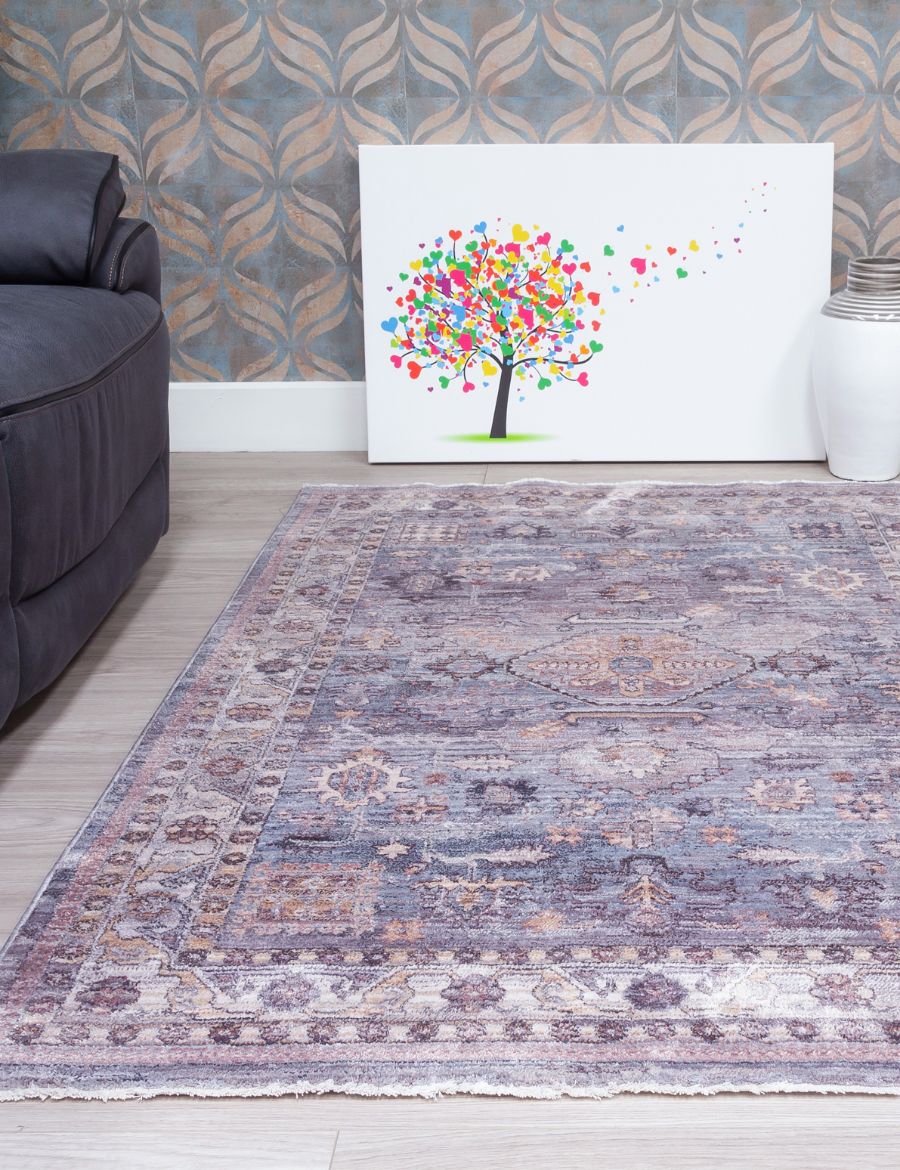 Kashmera Gisele from Denis McGinley Furniture