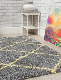 Fantasy Trellis - Dark Grey / Yellow