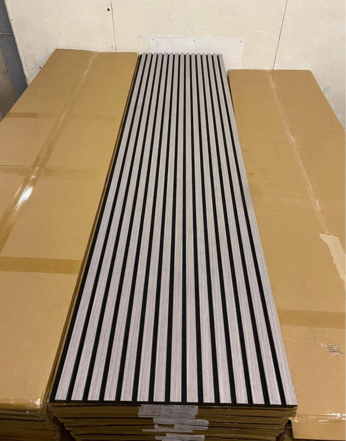 Light grey Wall Panel