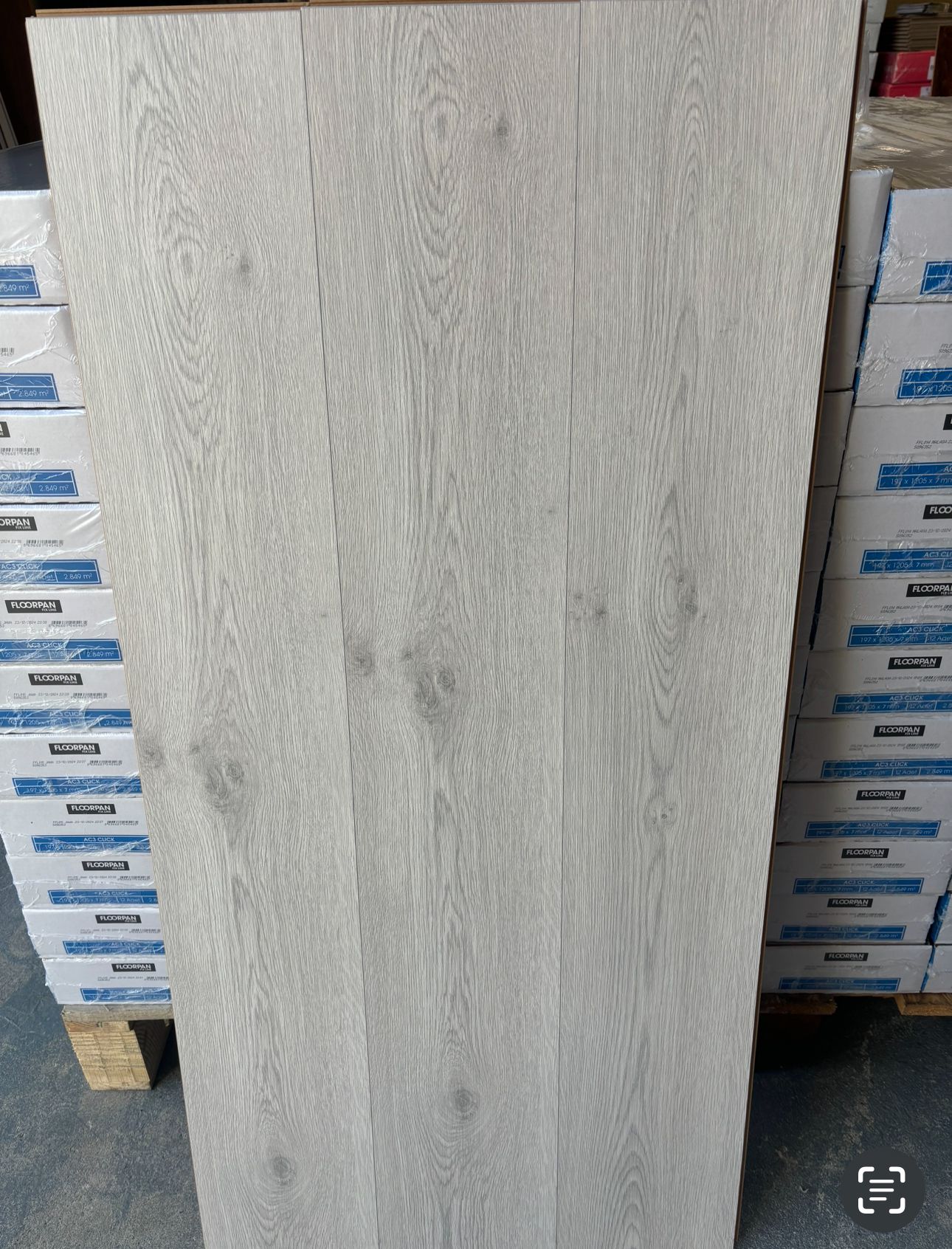 Denis McGinley Laminated Flooring Installation Ireland