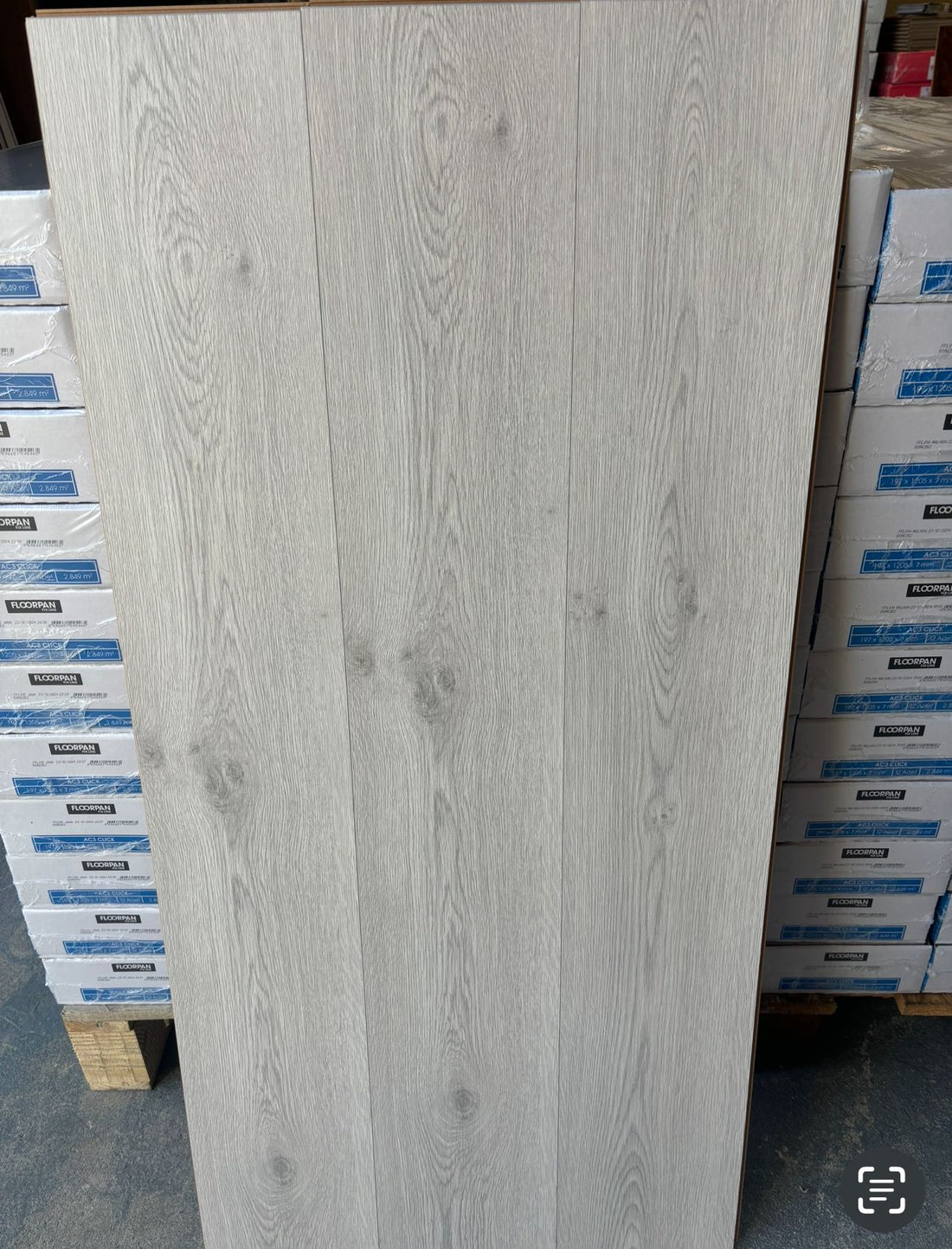 Premium 7mm Malaga Laminated Flooring