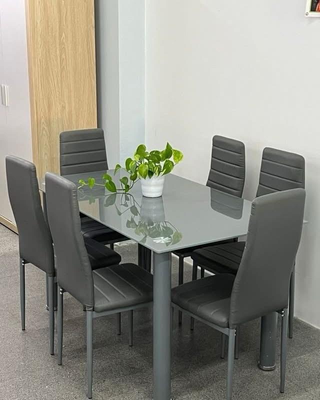 Stylish Glass Dining Table